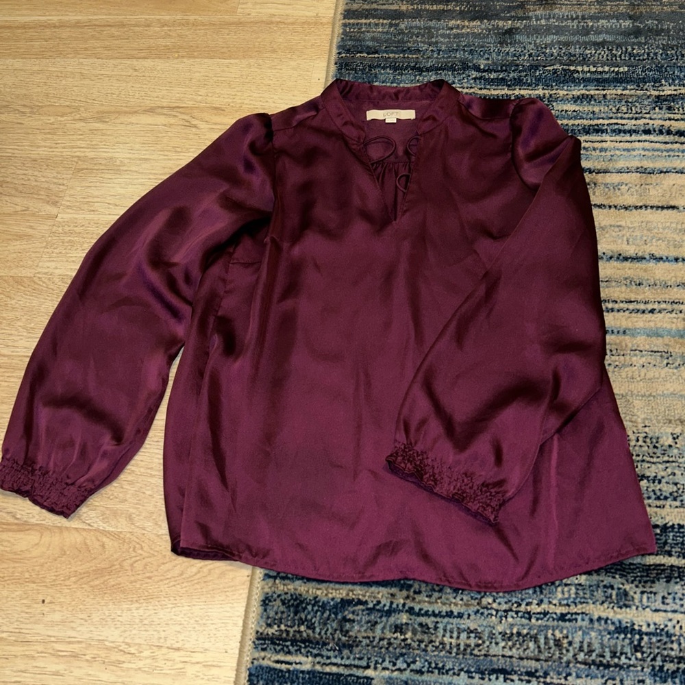 Loft silky blouse